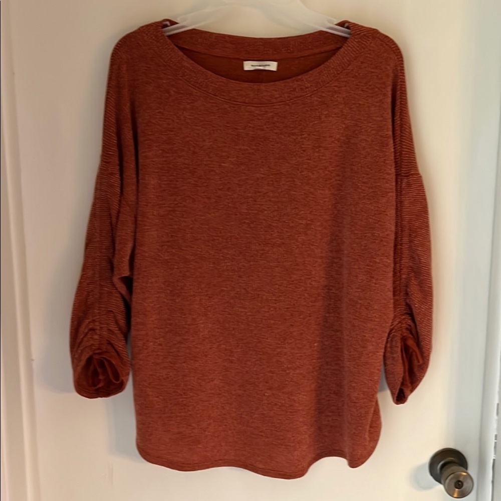 Max Studio plus sweater